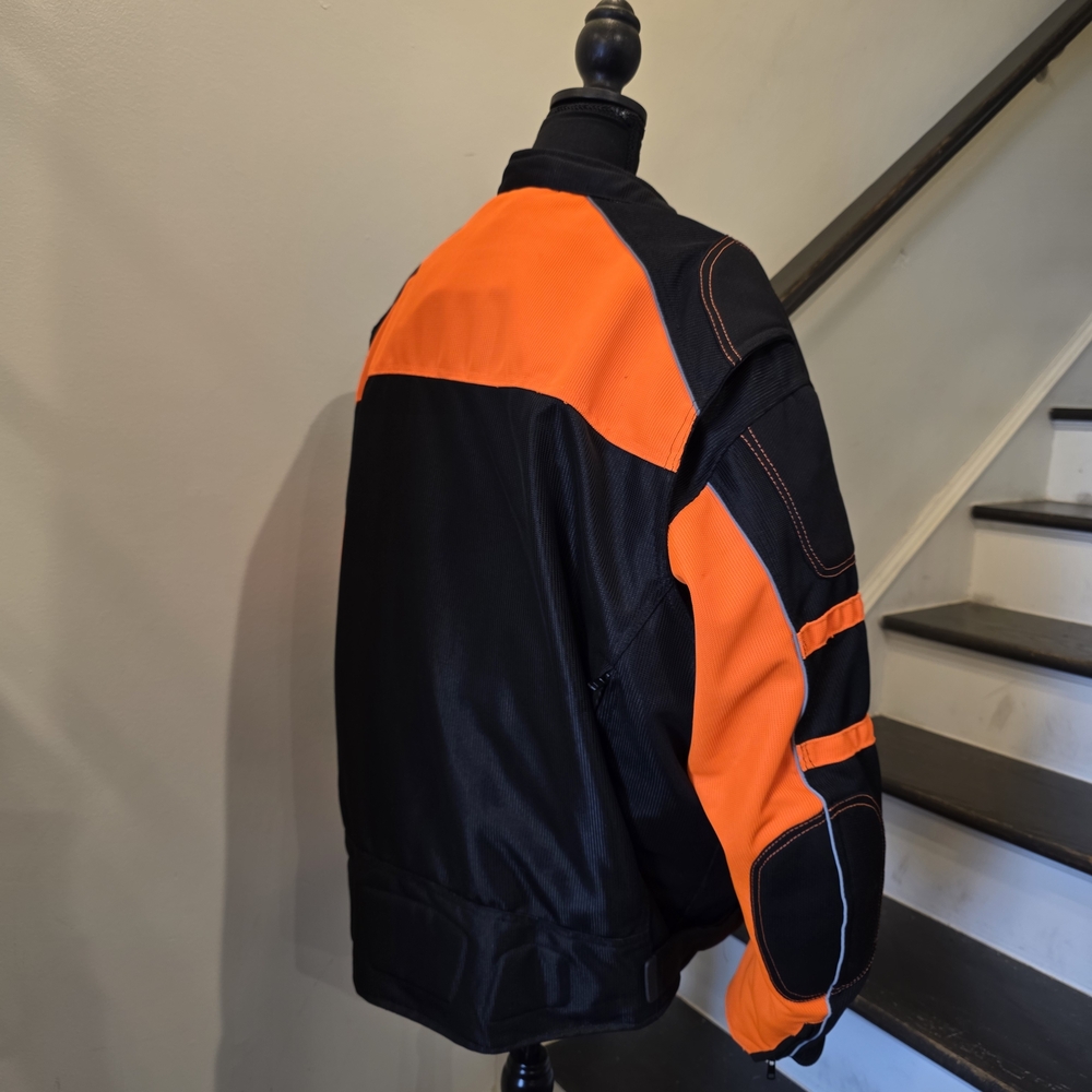 Black Jacket - Picture 3 of 4